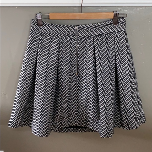 Wool Skirt - Picture 3 of 7